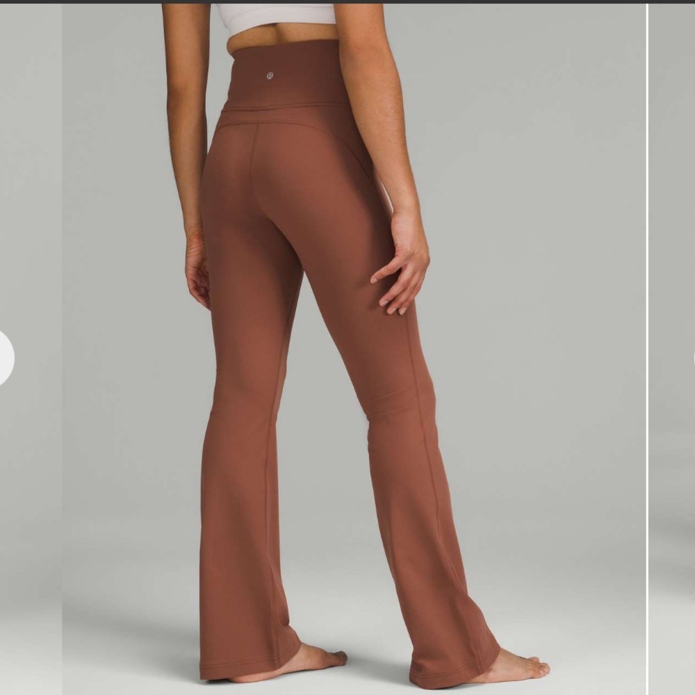 Lululemon Groove Super-High-Rise Flared Pant Nulu